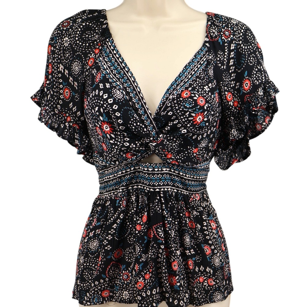 Francesca's Mi Ami Twist Front Keyhole Boho Top Black Floral Rayon Sz L NWT